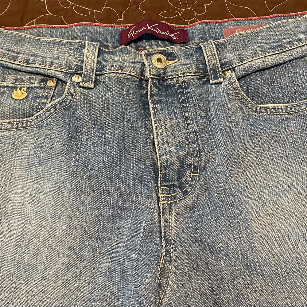 Gloria Vanderbilt Women’s Medium Size 10 Short Jeans - Picture 4 of 7